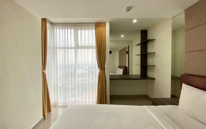 Comfy 3BR at Grand Asia Afrika Bandung By Travelio