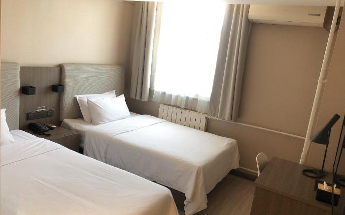 Hanting Hotel Handan Railway Station