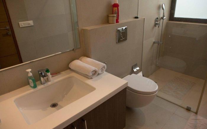 Sun Contemporary private pool villa in North Goa