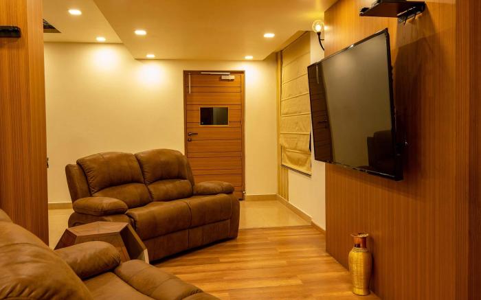 Golden bliss cottage by VEO - Part of StayVista