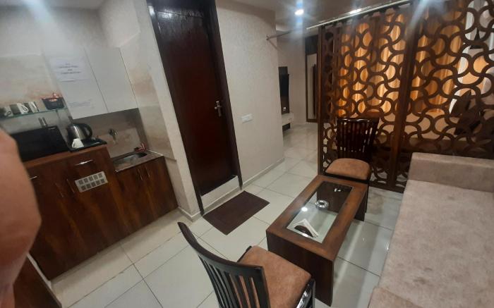 Super Luxury Marble Apartment 