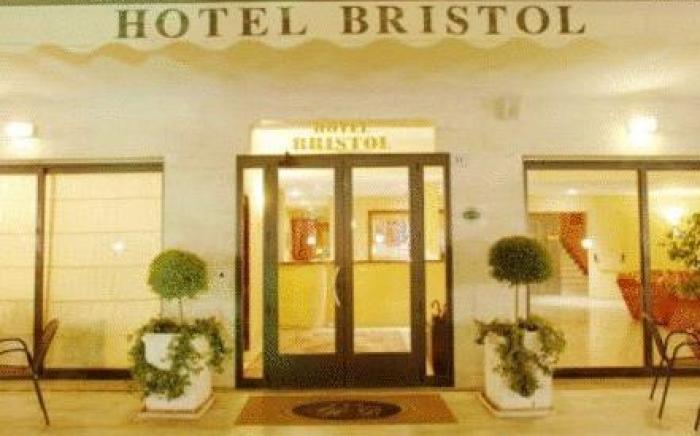 Hotel Bristol