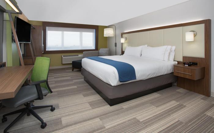 Holiday Inn Express & Suites Memphis Arpt Elvis Presley Blv By IHG