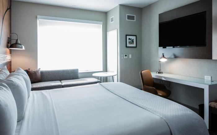 Cambria Hotel Phoenix Chandler - Fashion Center