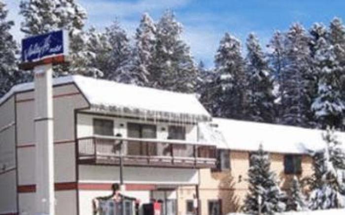Valley Hi Hotel