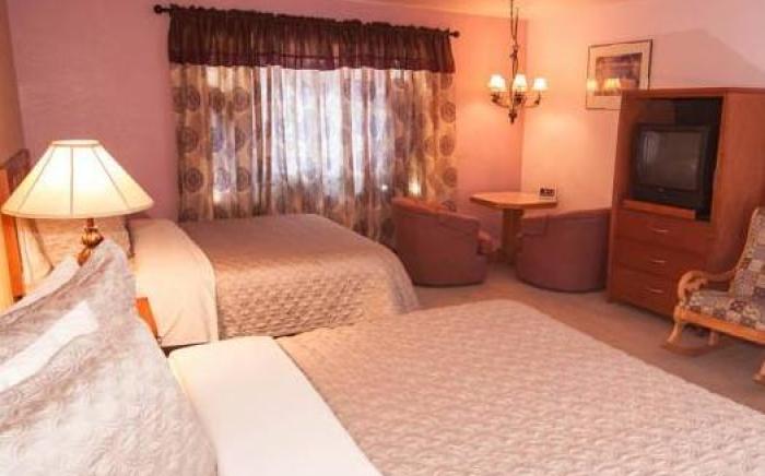 Valley Hi Hotel