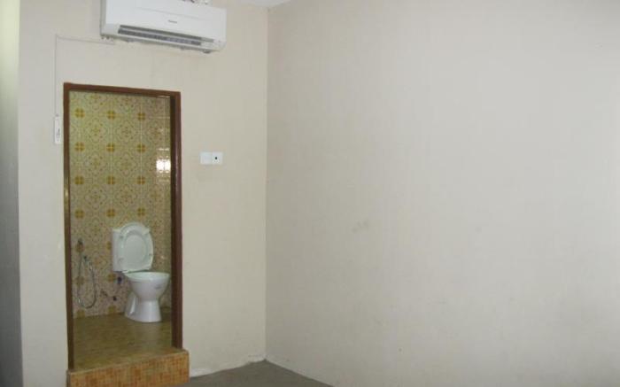 1 Baron Motel