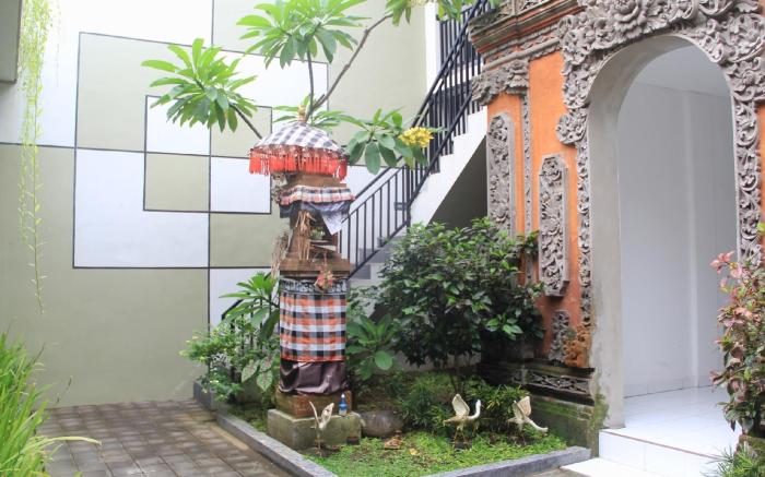 The Kubu Hotel