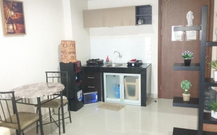 Two Bedroom Springhill Terrace Apartment by JSM