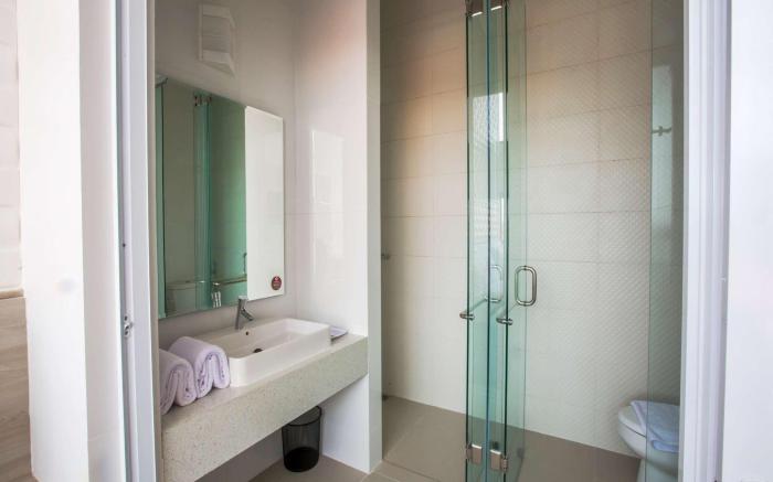 Alimar Premier Hotel