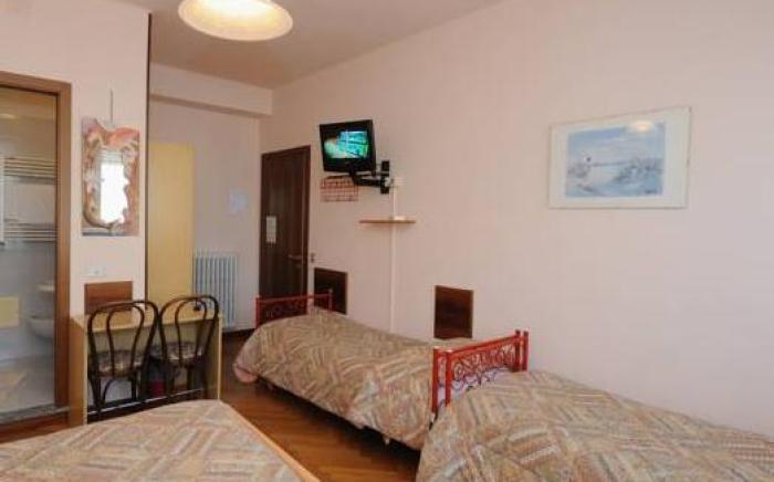 Hotel Elena