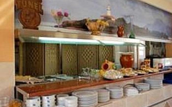 Hotel Raxa