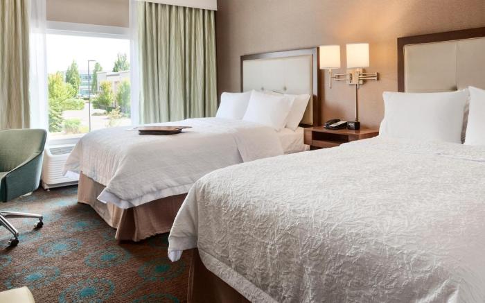 Hampton Inn & Suites Portland/Hillsboro-Evergreen Park