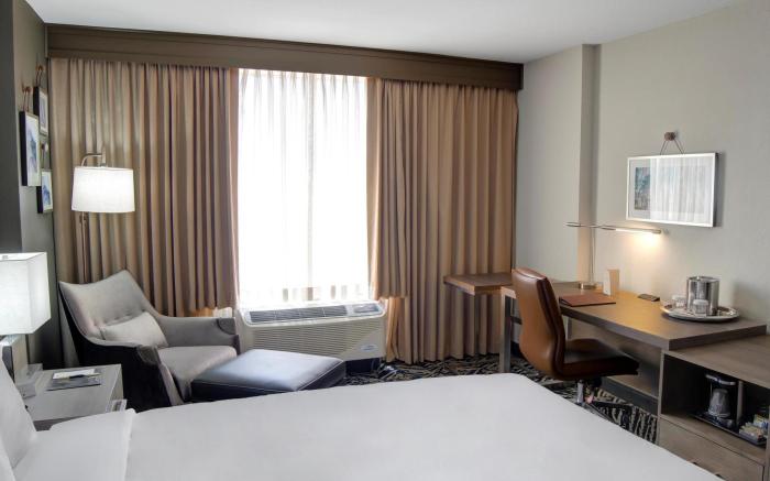 DoubleTree by Hilton Harrisonburg