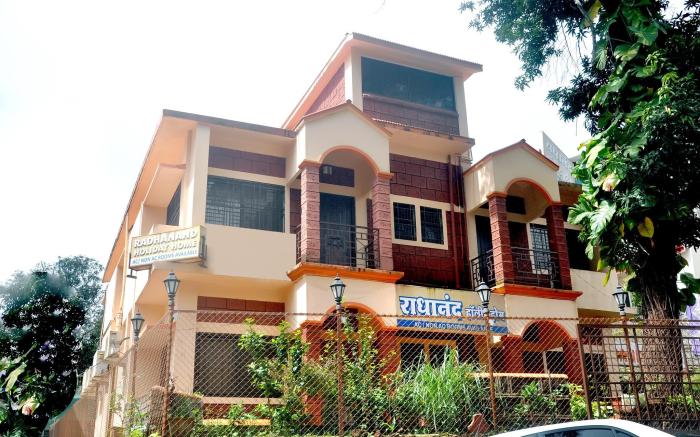 Radhanand Holiday Home
