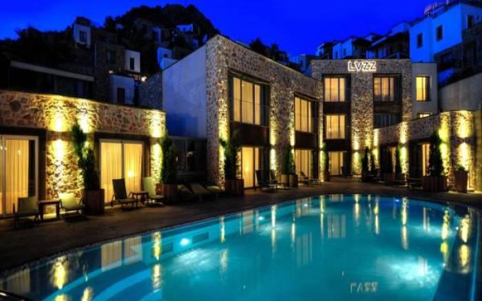Lvzz Hotel