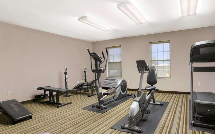 Super 8 By Wyndham Stafford/Springfield Area