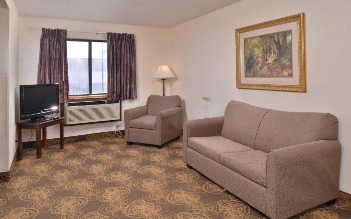 Days Inn by Wyndham Waukegan