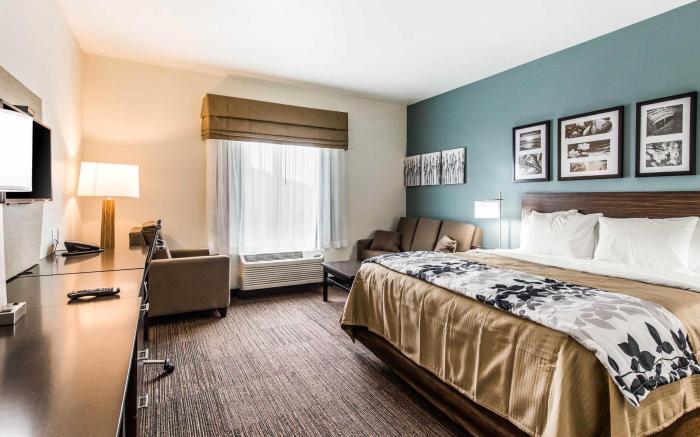 Sleep Inn & Suites