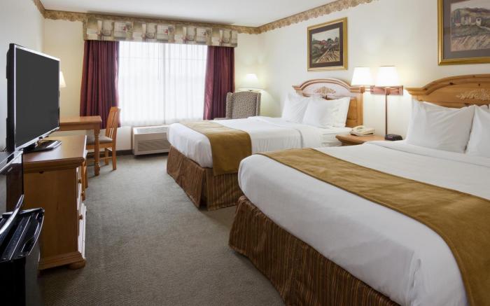 GrandStay Hotel & Suites