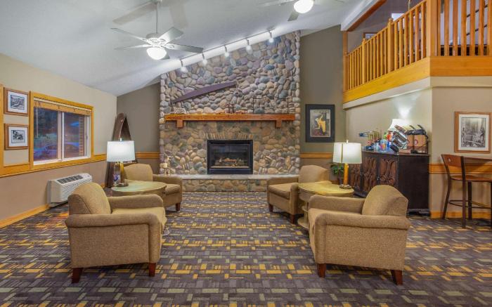 AmericInn by Wyndham Stillwater
