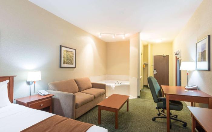 Super 8 By Wyndham Windsor Ns