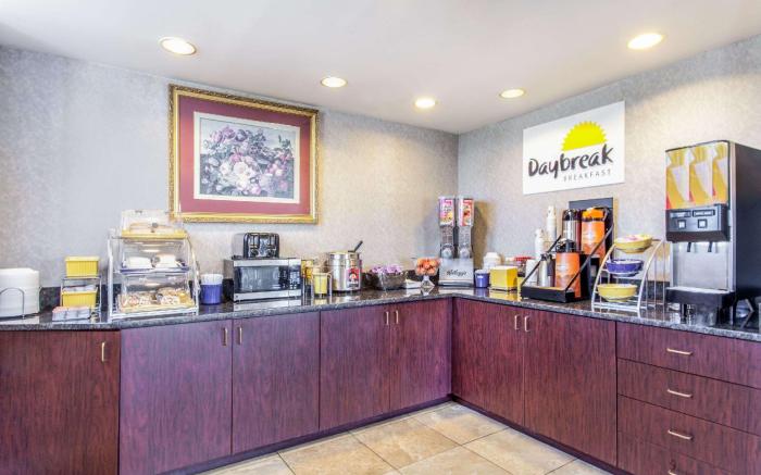 Days Inn by Wyndham Saint Pauls