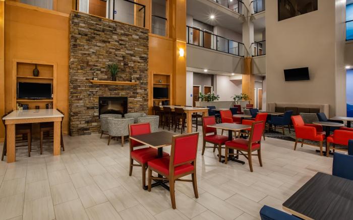 HOLIDAY INN EXPRESS HOTEL & SUITES ATLANTA SOUTHWEST-FAIRBURN By IHG