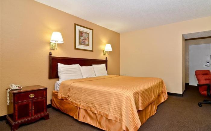 Americas Best Value Inn Smithfield
