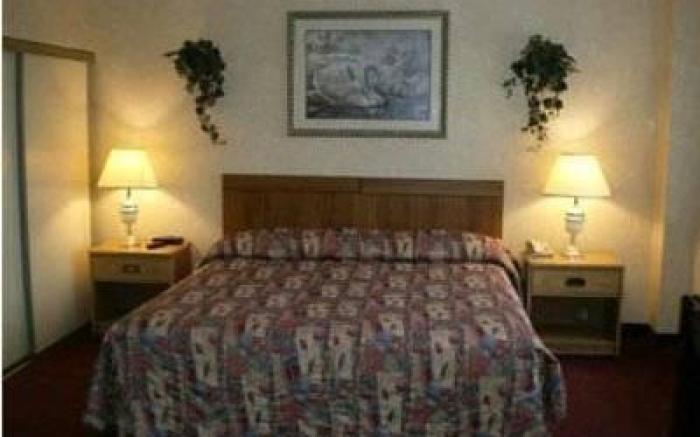 Royal Inn and Suites at Guelph