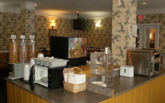 Royal Inn and Suites at Guelph