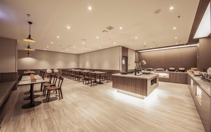 Hanting Hotel Shenyang Jiangdong Street Metro Station