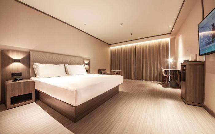 Hanting Hotel Shenyang Jiangdong Street Metro Station