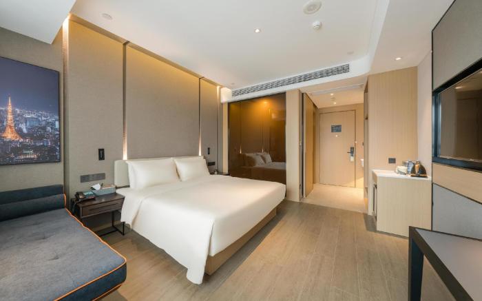 Atour Hotel Quzhou Nankong
