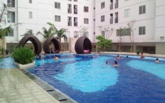 Studio 4 Roomku.com @ Bassura City Apartment