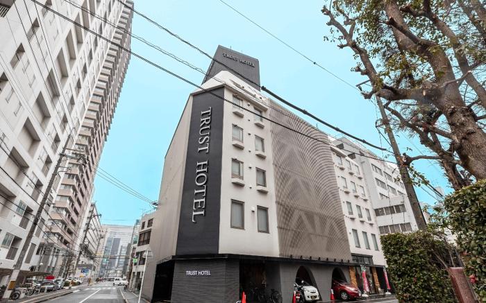 TRUSTHOTEL