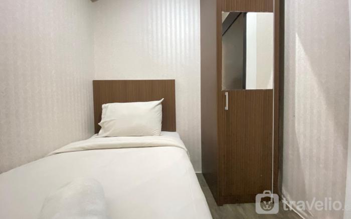 Lower Floor 2BR Jarrdin Cihampelas By Travelio