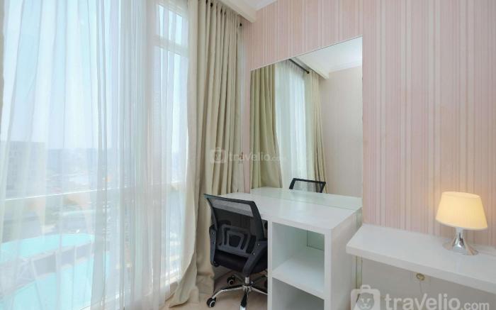 Homey and Comfy Studio at Menteng Park By Travelio