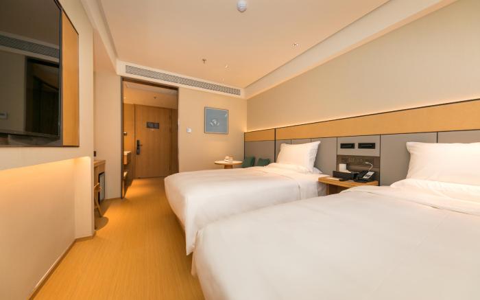 Ji Hotel Shanghai Huangxing Road Metro Station