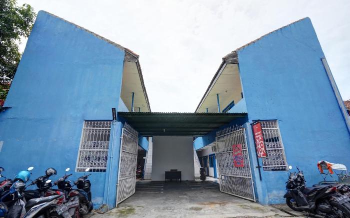 OYO 90523 Homestay Jenggolo