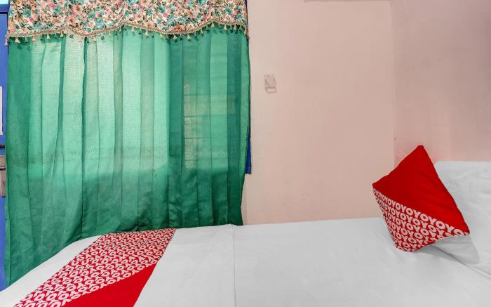 OYO 90523 Homestay Jenggolo