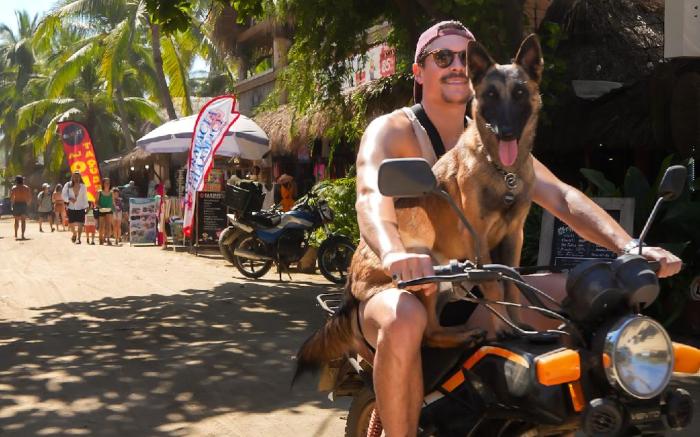 Nílu Puerto Escondido by Selina