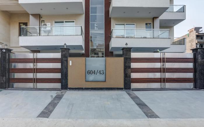 Collection O The Doors Near Appu Ghar