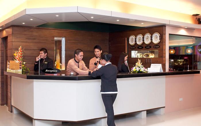 Allure Hotel & Suites