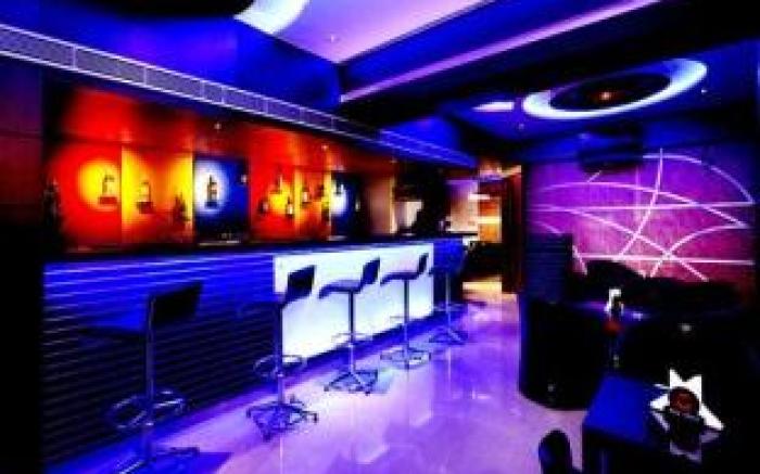 The Nines Business Hotel