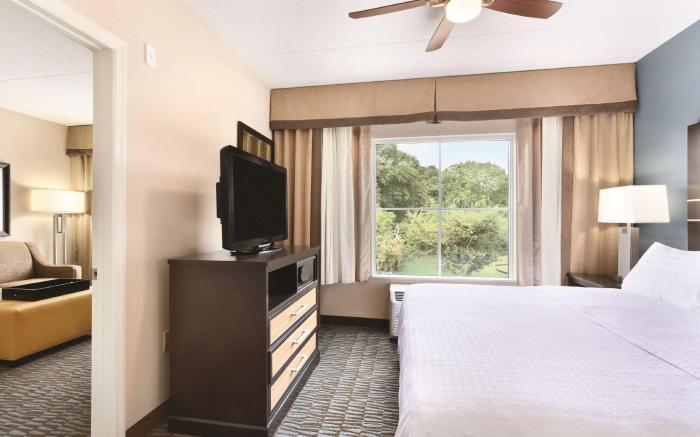 Homewood Suites by Hilton Atlanta Airport North 