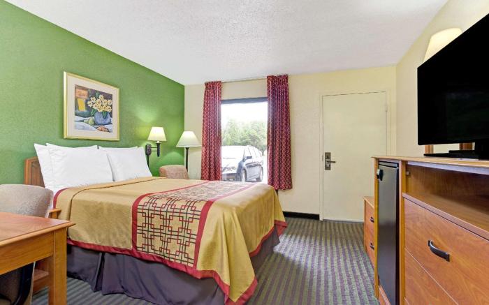 Days Inn by Wyndham Wilson