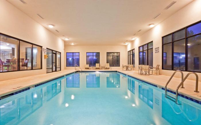 HOLIDAY INN EXPRESS RINGGOLD (CHATTANOOGA AREA) By IHG