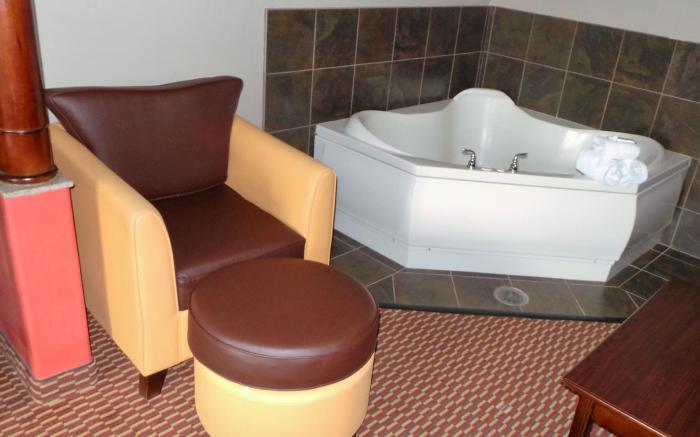 Red Roof Inn & Suites Detroit-Melvindale/ Dearborn