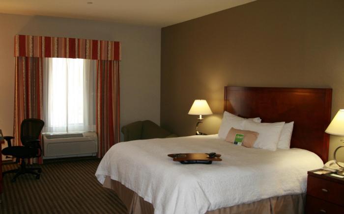 Hampton Inn Visalia